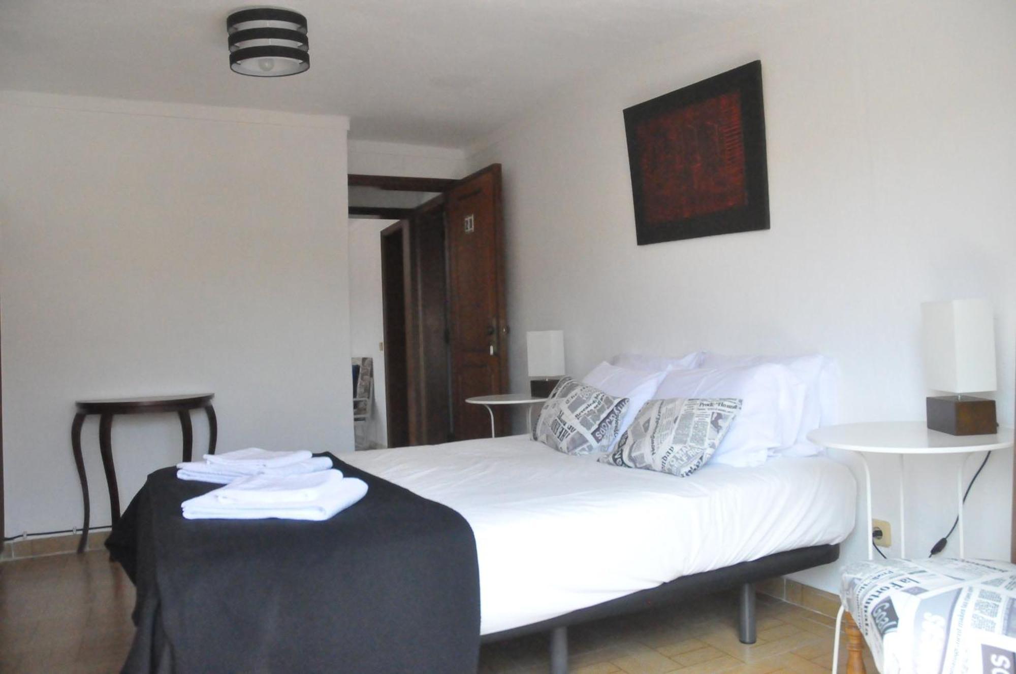 Manelisa Cascais Bed & Breakfast Room photo